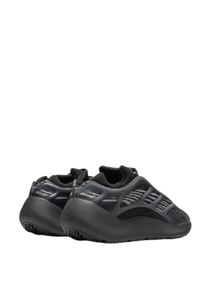 Yzy 700 v3 dark glow