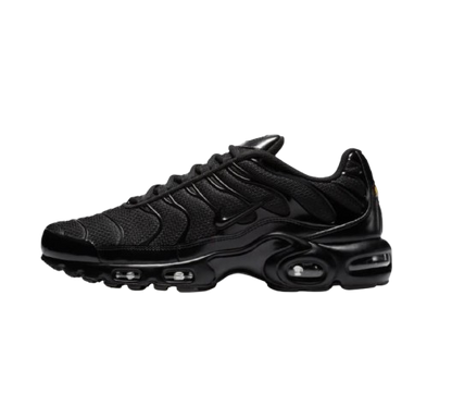AM Plus Triple Black
